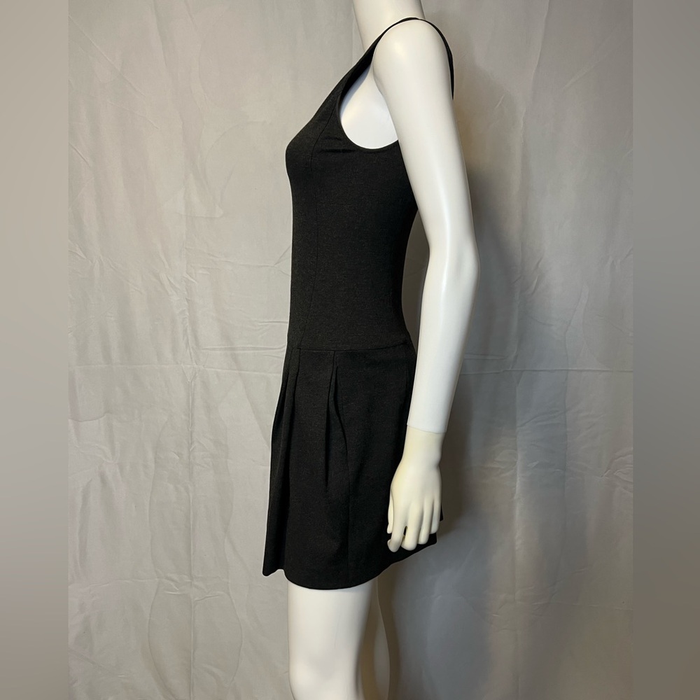 VINCE.EUC. “Ponte” pleated drop waist midi dress.Sleeveless.Charcoal grey.Size 0 - Picture 8 of 15